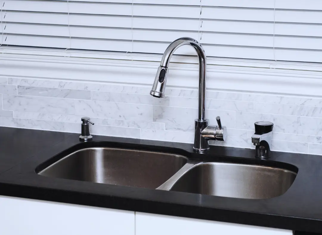 Changement Mitigeur d'évier Notre-Dame-d'Oé